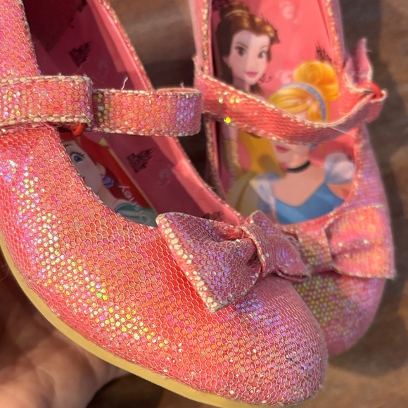 Disney Mary Jane Pumps Dress Shoes - Picture 3 of 3